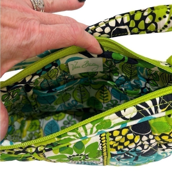 Vera Bradley Small Shoulder Bag Limes Up Yellow/Lime Green/Black/White EUC - Picture 7 of 8